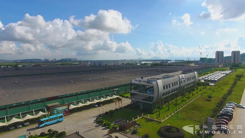 银隆荣膺“绿色工厂”称号2.jpg 银隆荣膺“绿色工厂”称号2.jpg